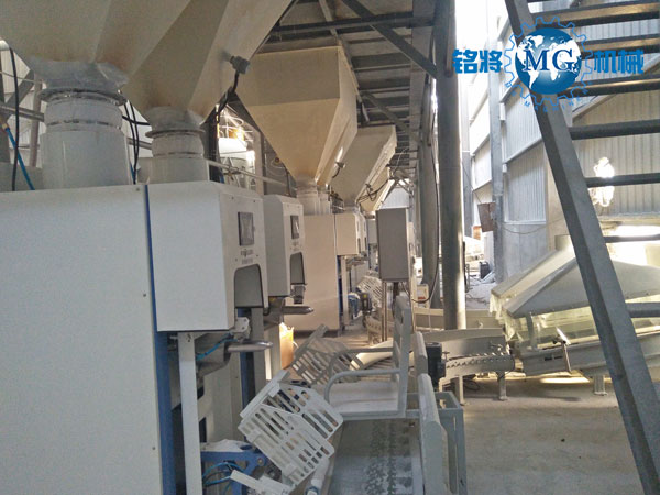 粉末包裝機封口袋漏氣原因 粉末包裝機封口袋漏氣原因