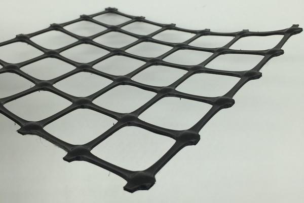 土工合成材料在基礎(chǔ)建設(shè)中的應(yīng)用解析  第3張
