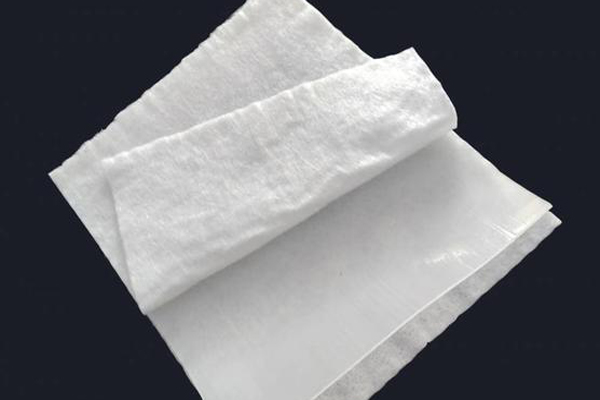 復(fù)合土工膜的缺點(diǎn)有哪些？  第1張