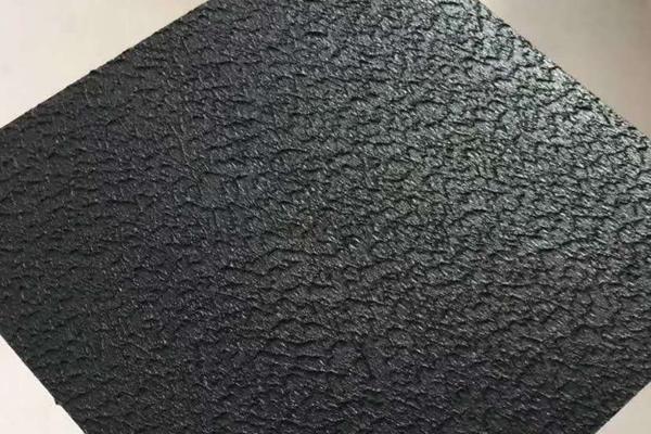 單糙面與雙糙面土工膜的應(yīng)用差異分析  第3張